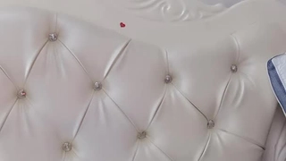 拖鞋家居日韩AV-白皙皮肤呆萌小姐姐！情趣耳朵抓屌吸吮！头套男怼着骚穴猛操，骑乘姿势打桩机，无套内射。